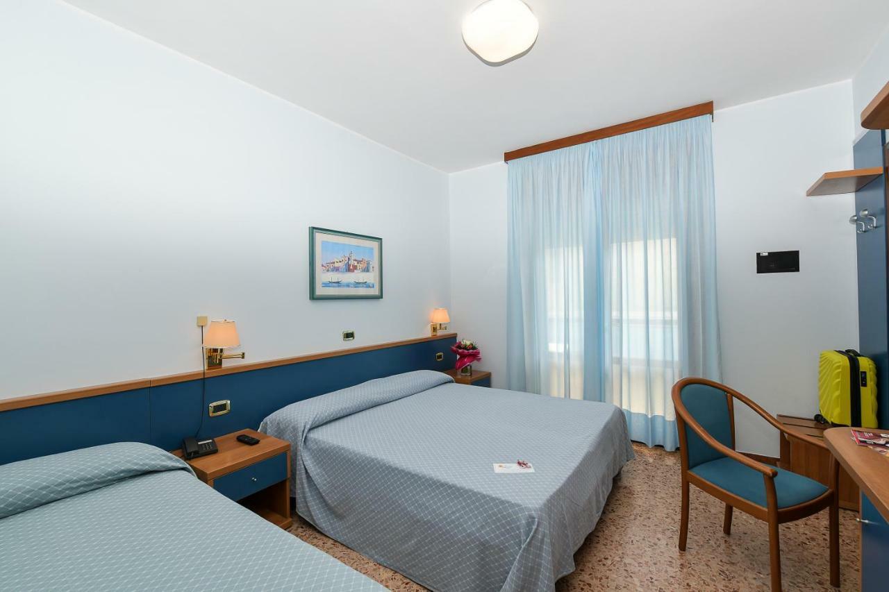 Hotel Souvenir Lido di Jesolo Dış mekan fotoğraf